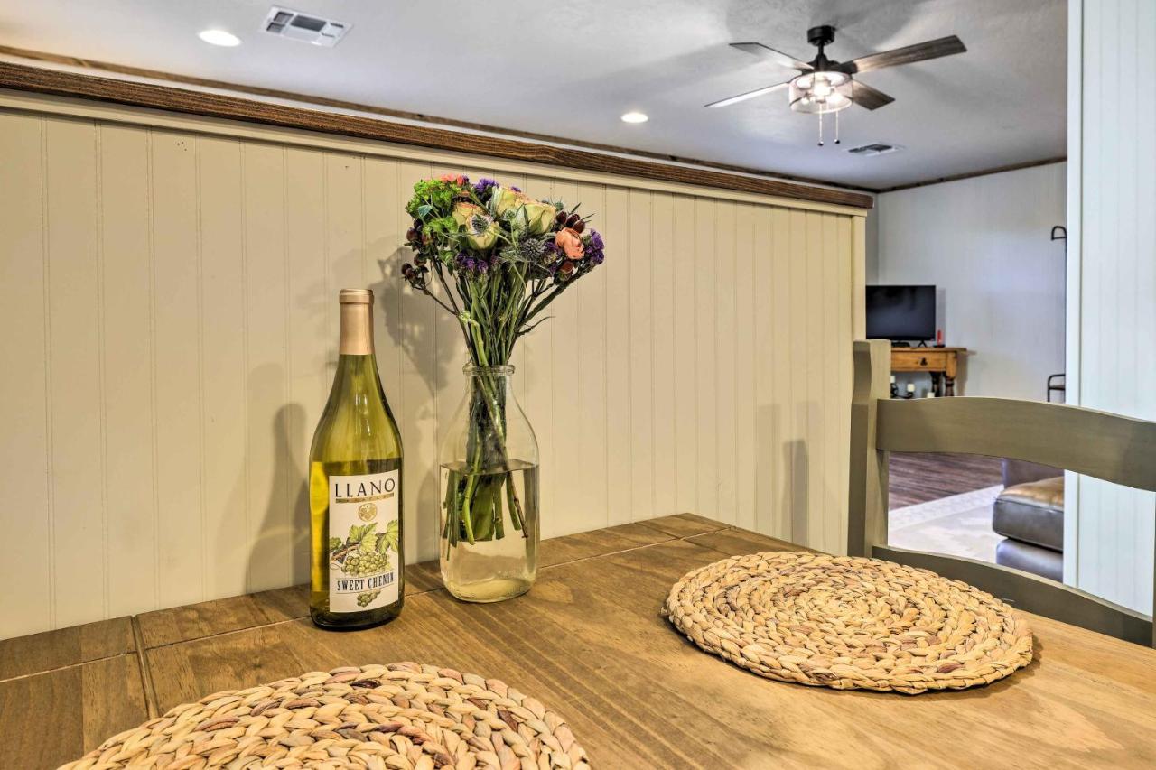Cozy Fredericksburg Studio Near Wineries! Ngoại thất bức ảnh