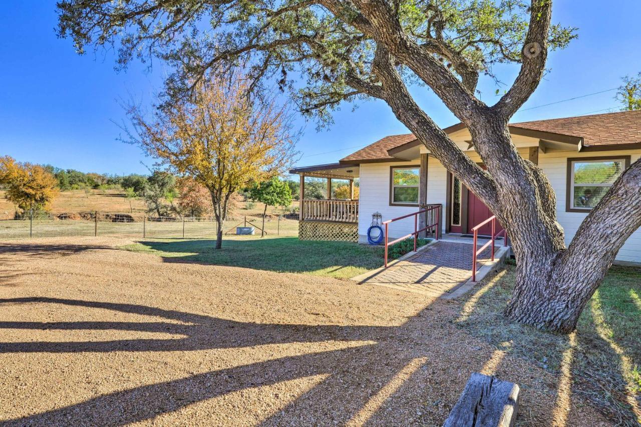 Cozy Fredericksburg Studio Near Wineries! Ngoại thất bức ảnh